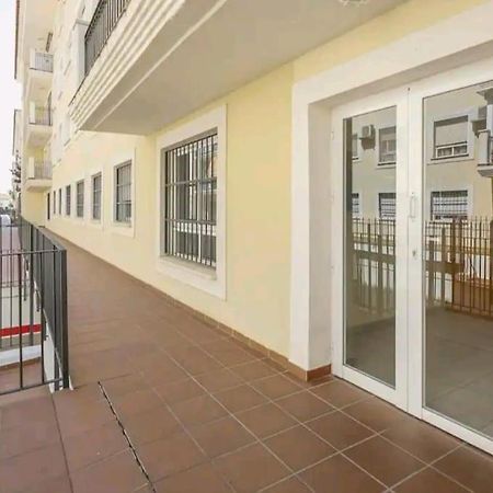 Alojamiento Con Piscina Y Parking En Sevilla La Algaba Esterno foto