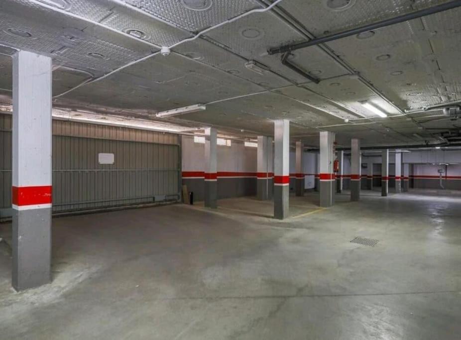 Alojamiento Con Piscina Y Parking En Sevilla La Algaba Esterno foto